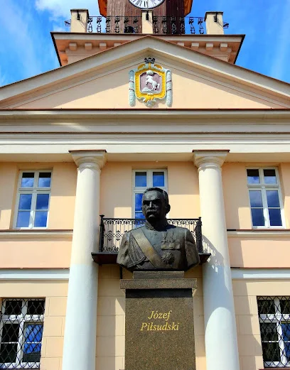 Pomnik Józefa Piłsudskiego w Koninie